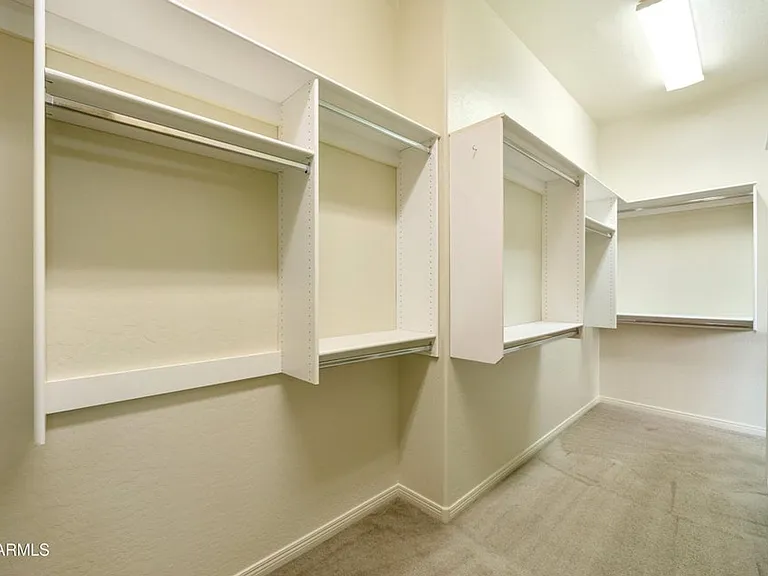 9514 E Cavalry Dr — Photo 36