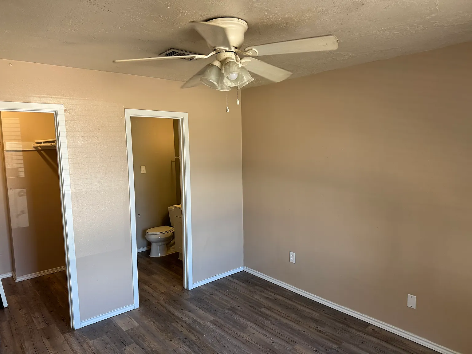 2 bed, 850 sqft, $1,100 — Photo 4