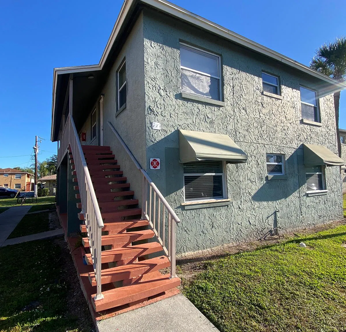 2 bed, 784 sqft, $1,400 — Photo 2