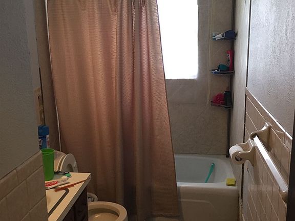 5th image of 1406 E Cherry Ave