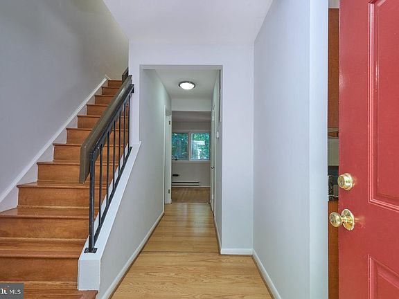 4th image of 2418 Cloudcroft Sq