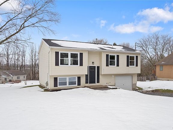 3rd image of 4079 Jordan Rd