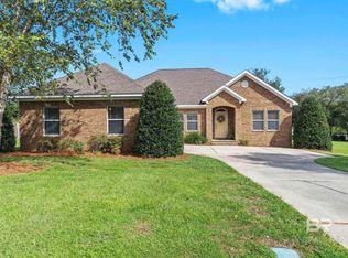 134 Hawthorne Cir, Fairhope, AL 36532