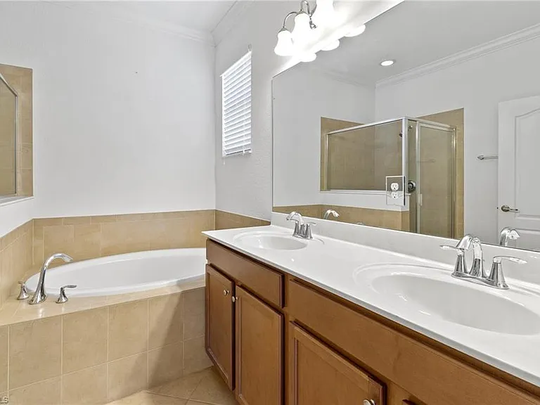 7959 Princeton Dr — Photo 12
