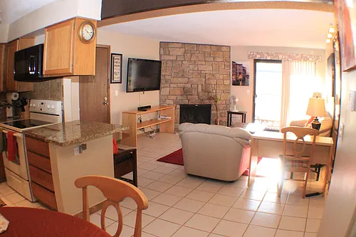 431 Wright St #209 Photo 1