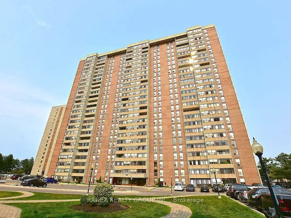 18 Knightsbridge Rd #1105, Brampton, ON L6T 3X5