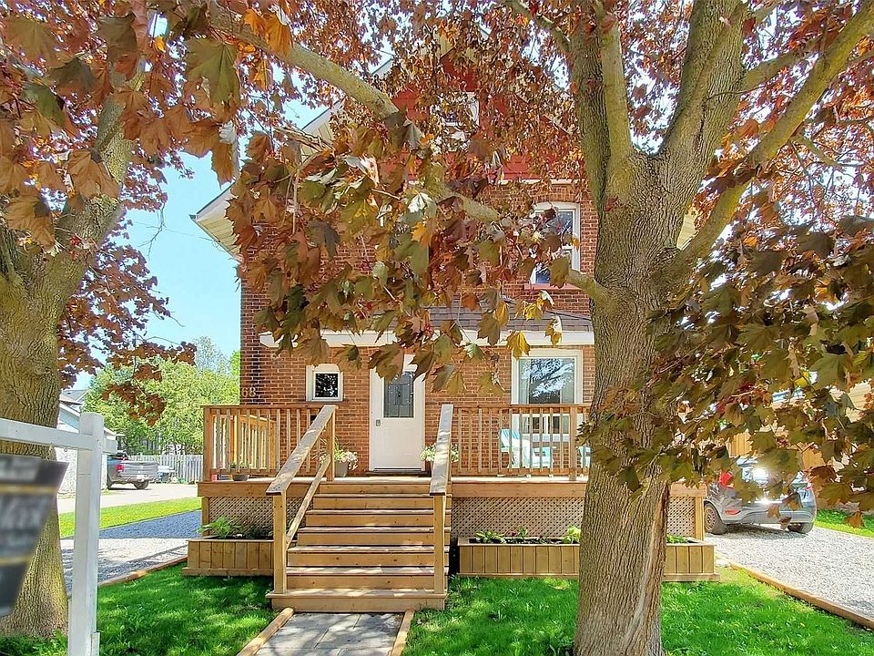 1st image of 68 Cambridge St N
