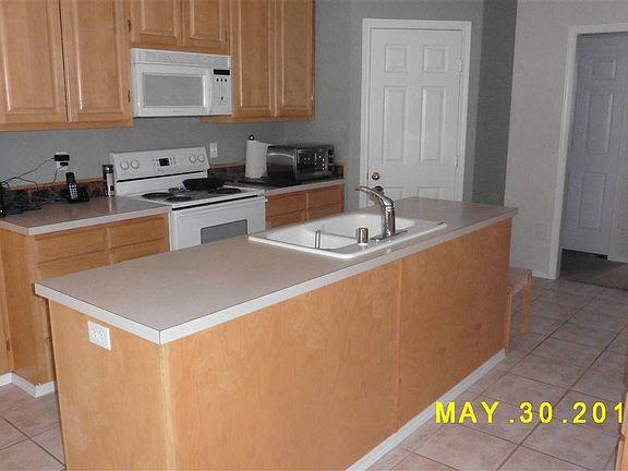3rd image of 11727 N Kathy Ln