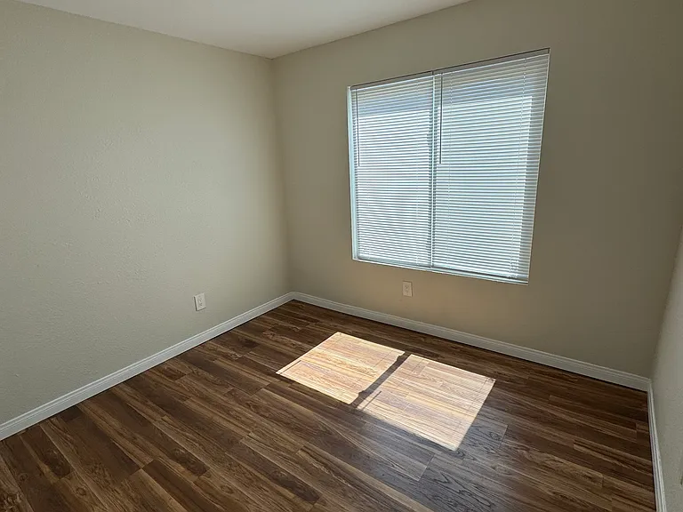 10628 Queen Jessica Ln — Photo 20