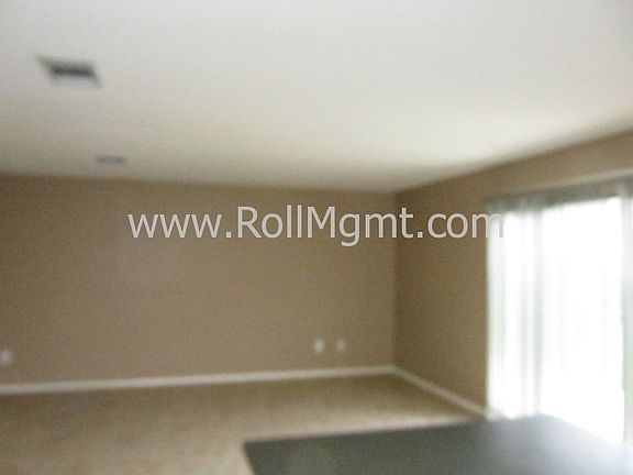 Spacious Family Room