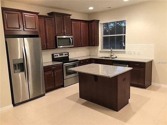 4th image of 3802 Brighton Park Cir