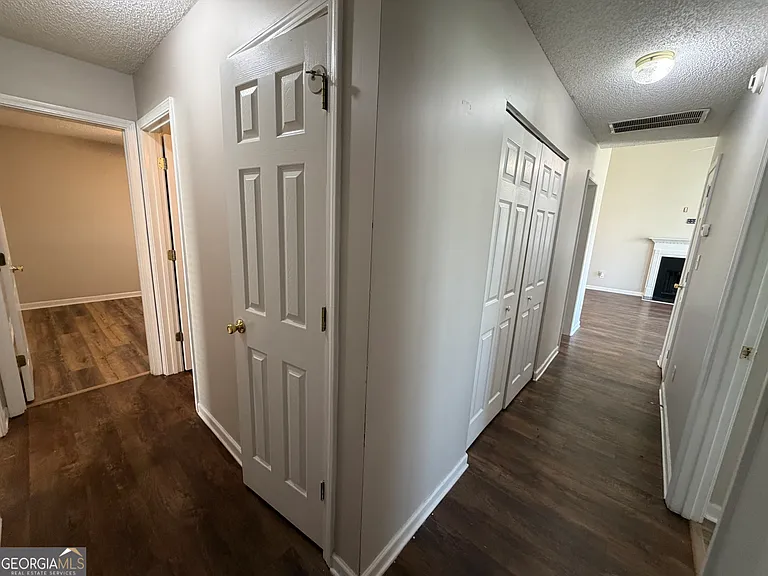 3020 Meadow Glen Pass — Photo 17
