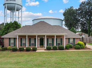 118 Grand Oaks Blvd, Millbrook, AL 36054