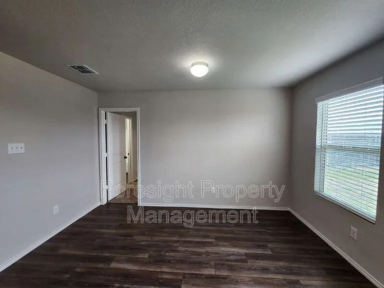 14428 Cloudview Way — Photo 6