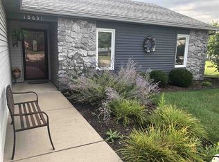 10631 Oak Chapel Dr, Fort Wayne, IN 46845