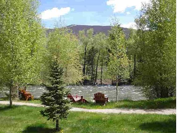 4th image of 848 BLUE RIVER UNIT 7