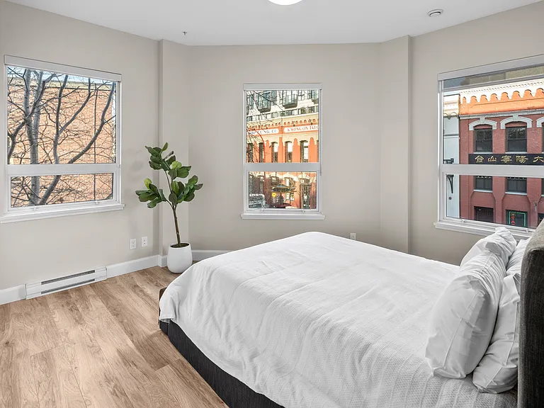 595 Pandora Ave #216 — Photo 10
