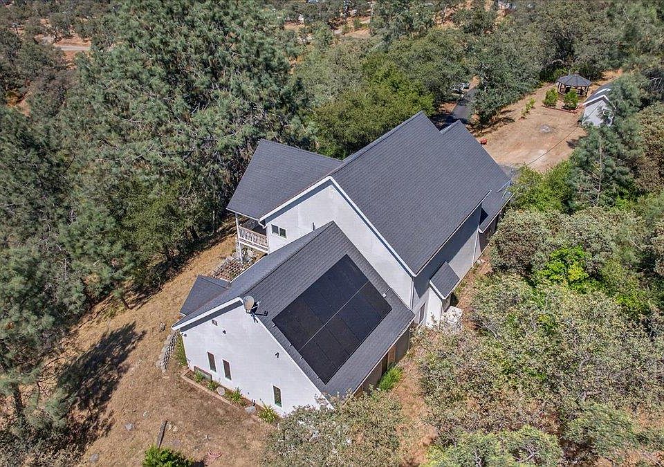 1st image of 28945 Bonneyview Rd
