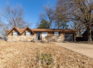 1600 S McAuley Dr, West Memphis, AR 72301