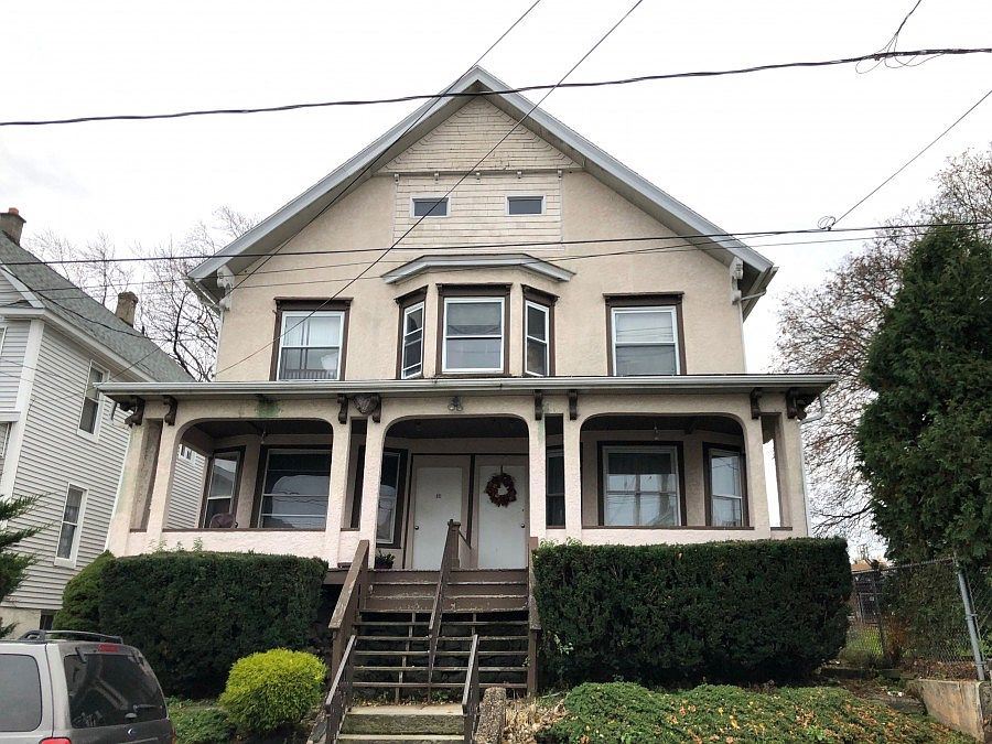 1st image of 811 W Elm St #813