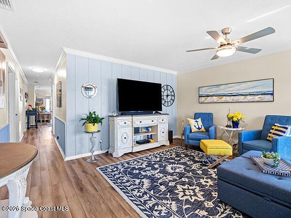 4th image of 647 Desoto Ln