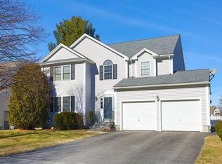 15 Jay Dr, Framingham, MA 01701