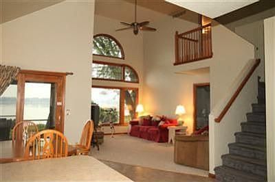 2nd image of 2603 Lake Shore Dr