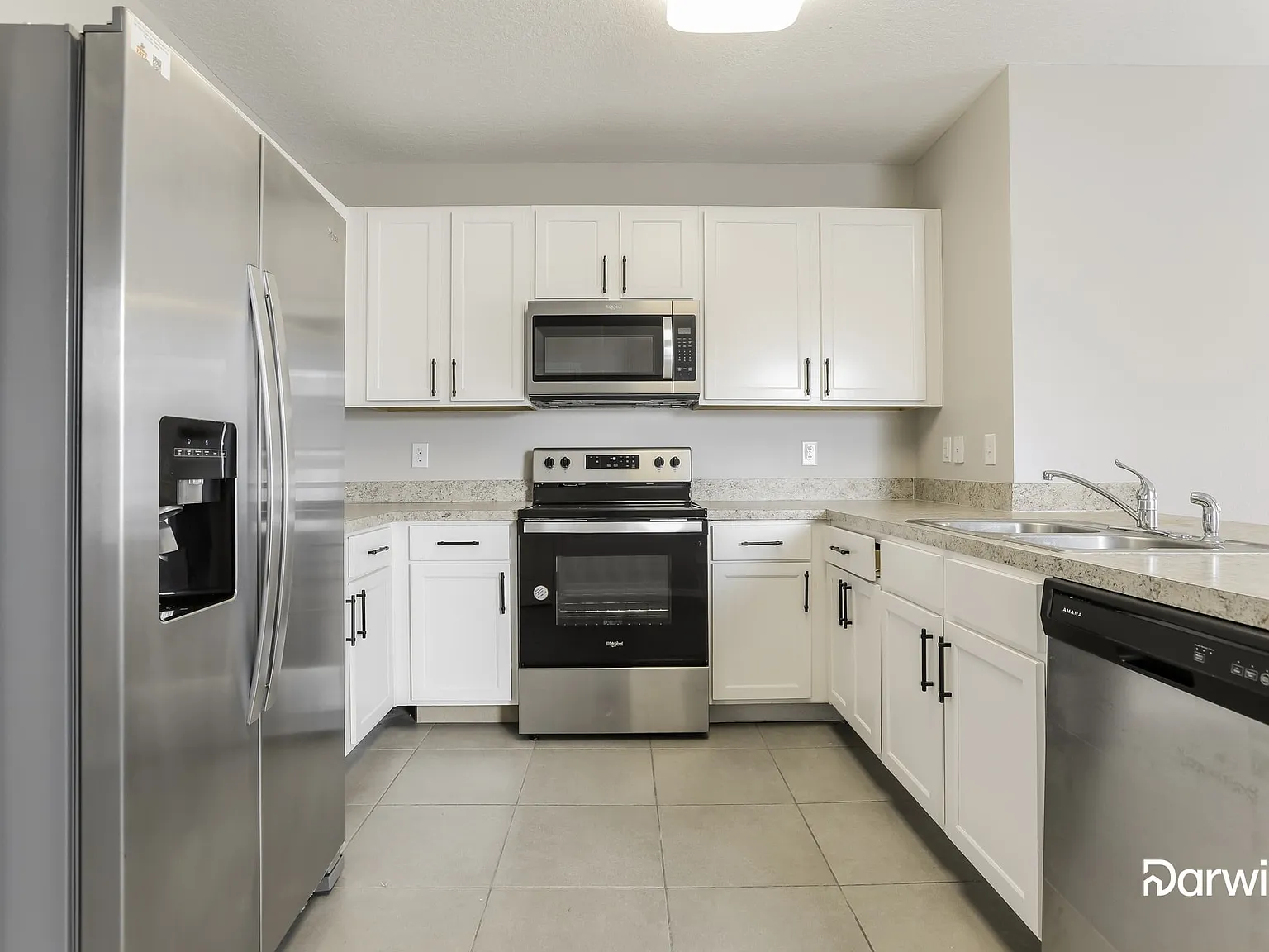 3 bed, 2.0 bath, 1516 sqft, $2,125 — Photo 2