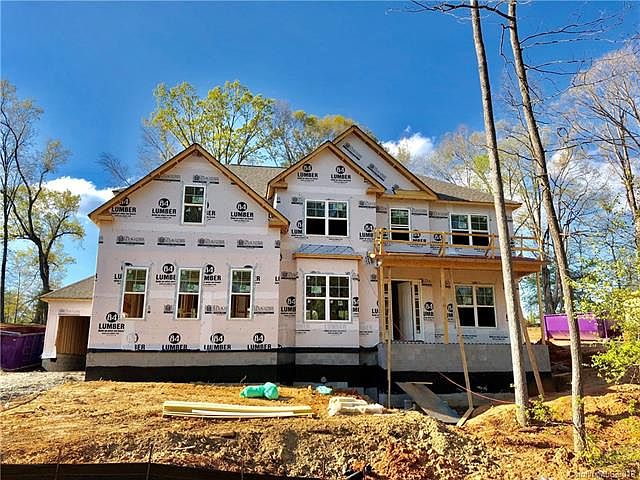 1st image of 212 S Shore Dr