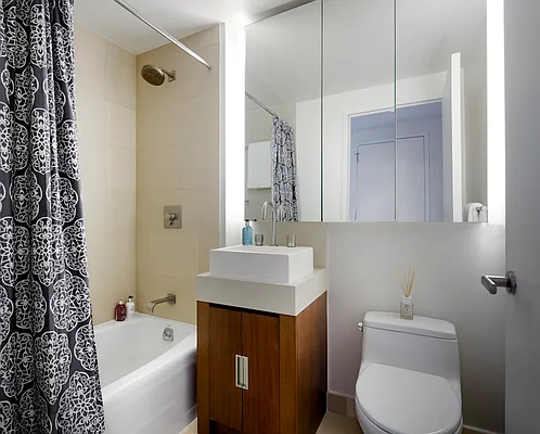 Rented by Related Rentals | media 2