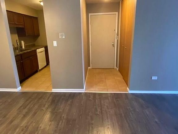 5th image of 6190 Pinewood Ct APT 201