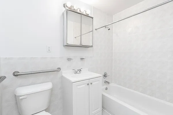 Rented by Platinum Properties | media 20