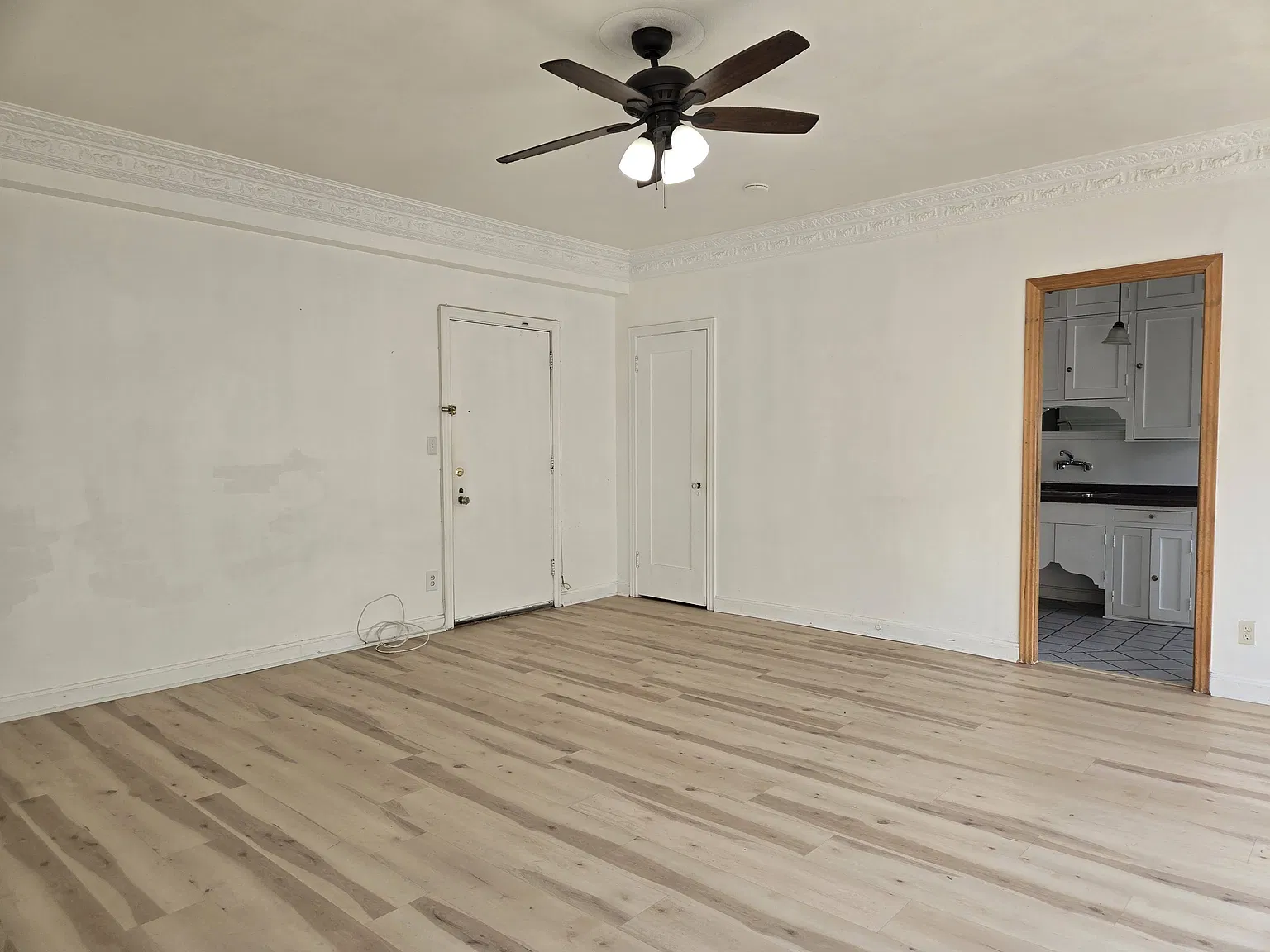 1 bed, 750 sqft, $2,400 — Photo 4