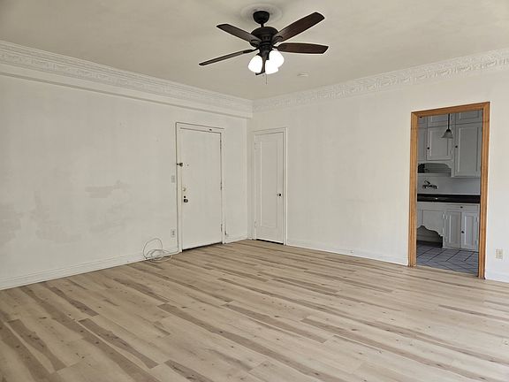 4th image of 1030 E Ocean Blvd Unit 406