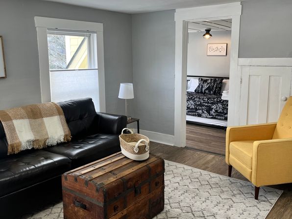 63 Rush Rd APT 1