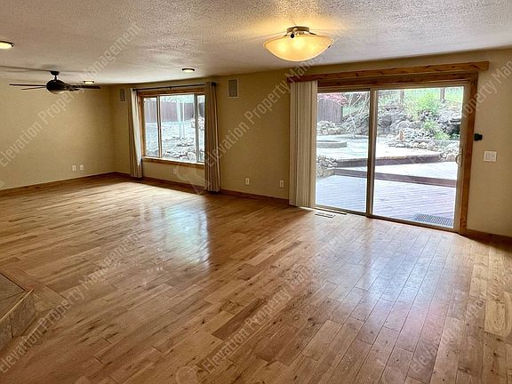 2nd image of 61121 Echo Hollow Rd