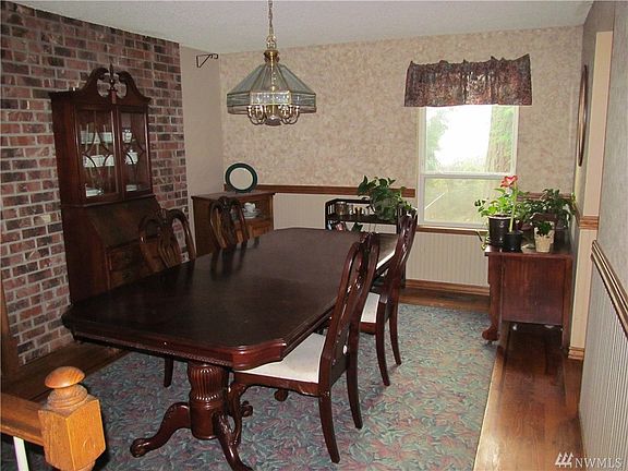 4th image of 3222 64th Avenue Ct NW