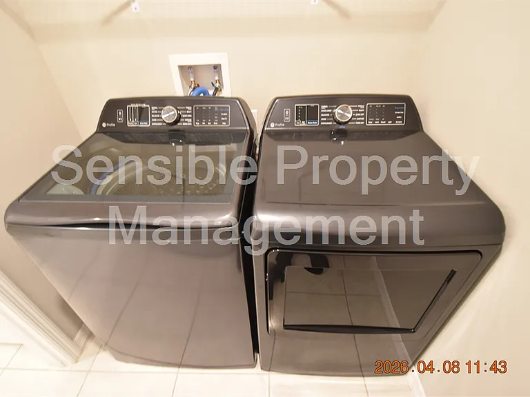 2187 Old Mining Rd — Photo 20