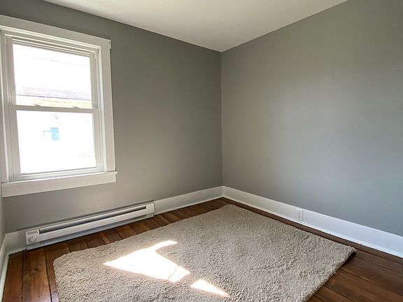 5th image of 778 E 3rd St #S25