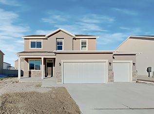 1272 E Hopkins Ln, Lehi, UT 84043