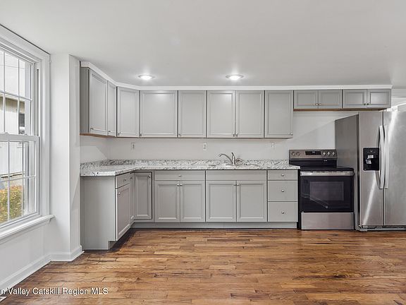 5th image of 2627 Consaul Road