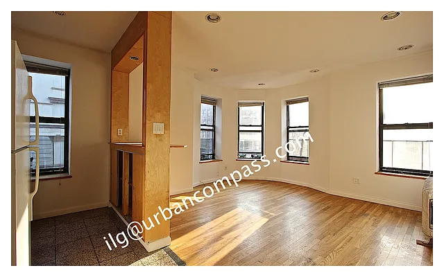 Rented by Compass | media 23