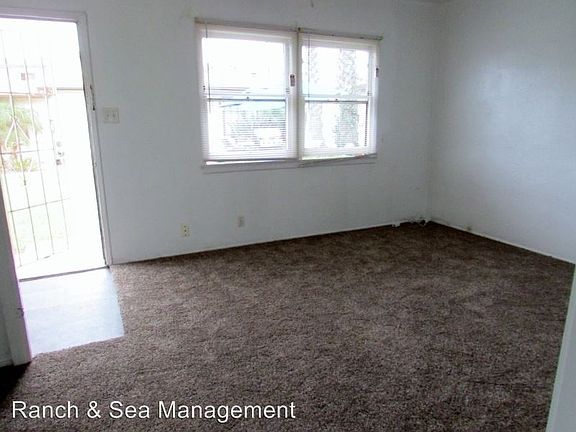 3rd image of 1028 S Cleveland St APT A