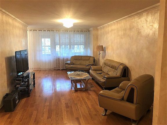 5th image of 3131 Brighton 13 St #3P