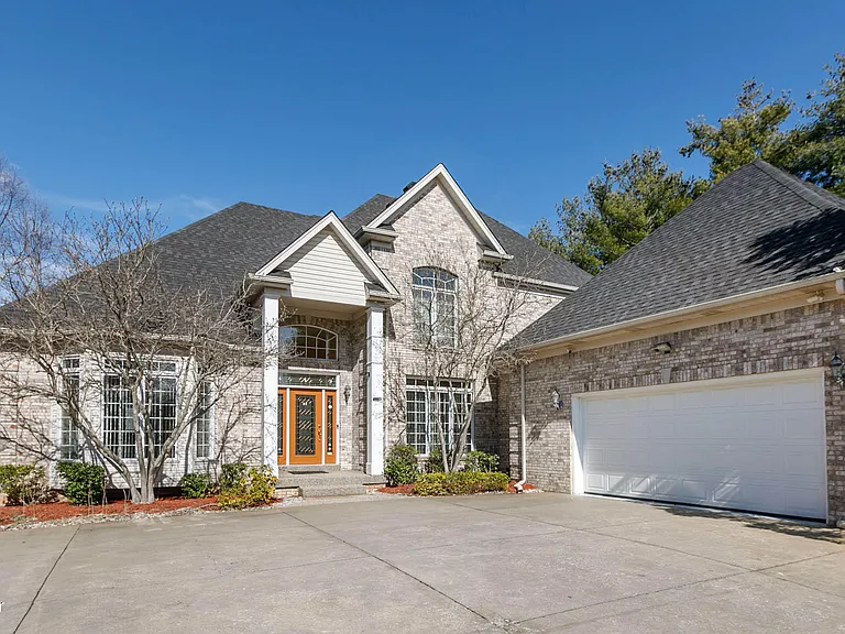 9511 Felsmere Cir — Photo 1
