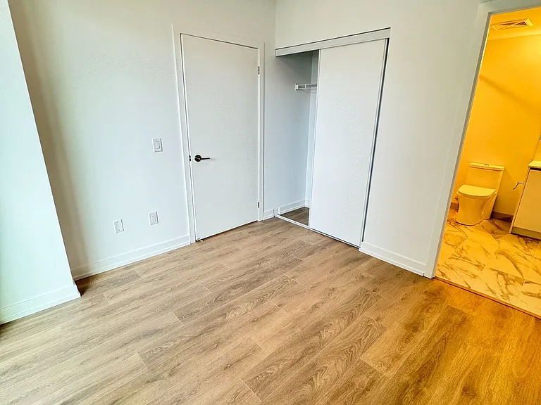 1100 Sheppard Ave W #833 — Photo 17