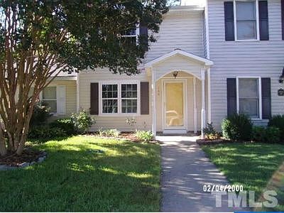 1st image of 146 Rollingwood Dr