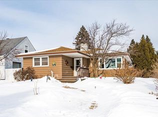 601 12th Ave, Two Harbors, MN 55616