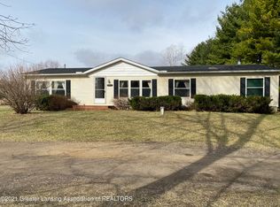 12422 S Cork Rd, Morrice, MI 48857