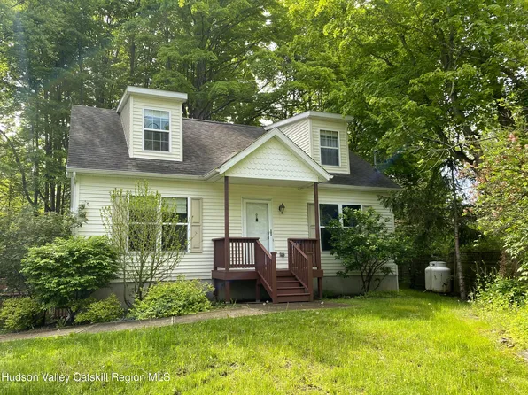 6 Hapeman Hill, Red Hook, NY 12571